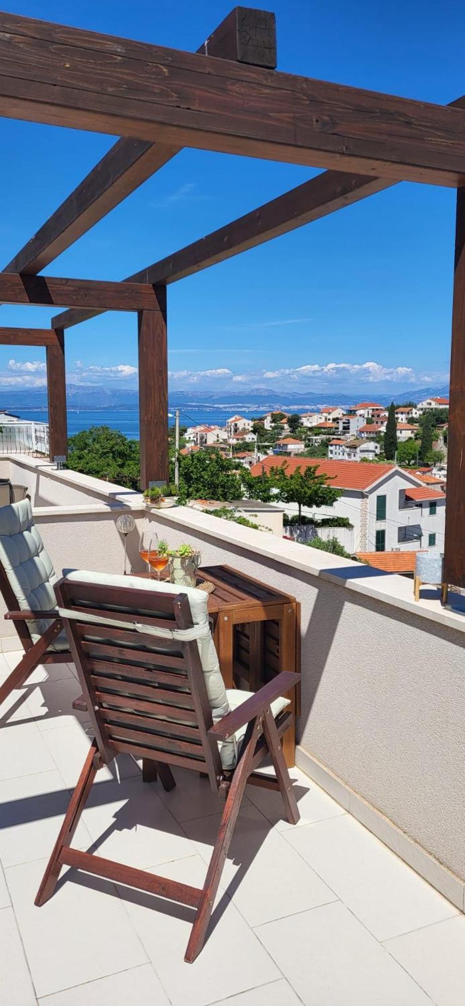 New Apartment With Panoramic View Stomorska Εξωτερικό φωτογραφία
