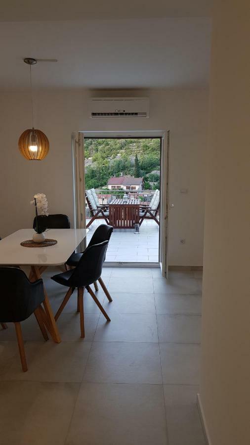 New Apartment With Panoramic View Stomorska Εξωτερικό φωτογραφία