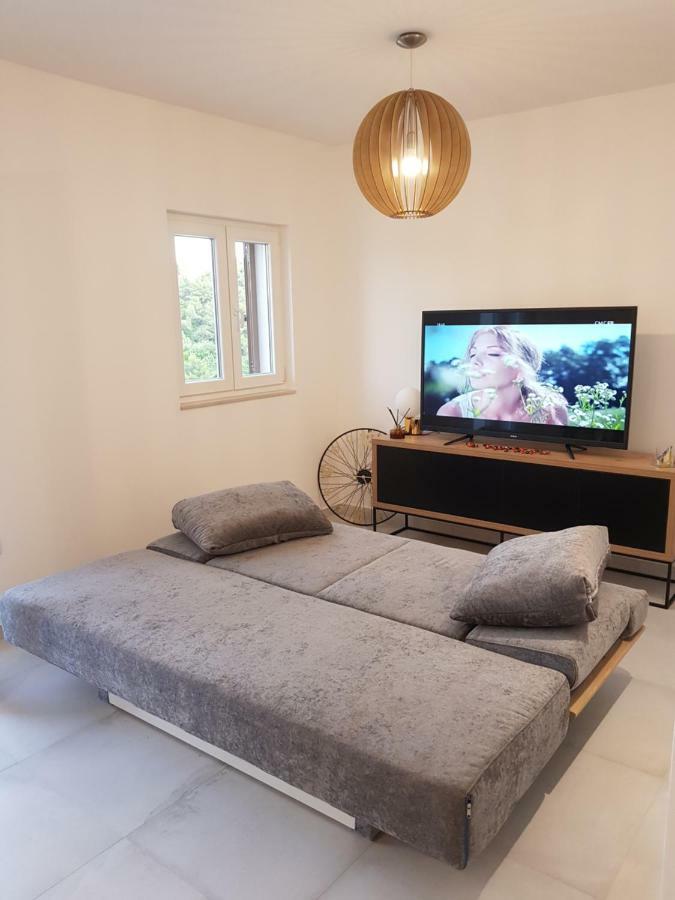 New Apartment With Panoramic View Stomorska Εξωτερικό φωτογραφία